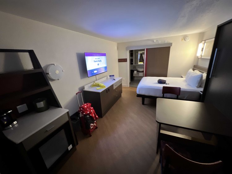 Disney&#x27;s All-Star Music Resort room