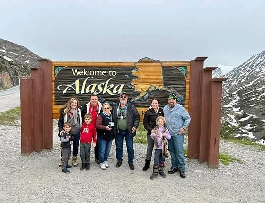 Welcome to Alaska at White Pass in Skagway with everyone